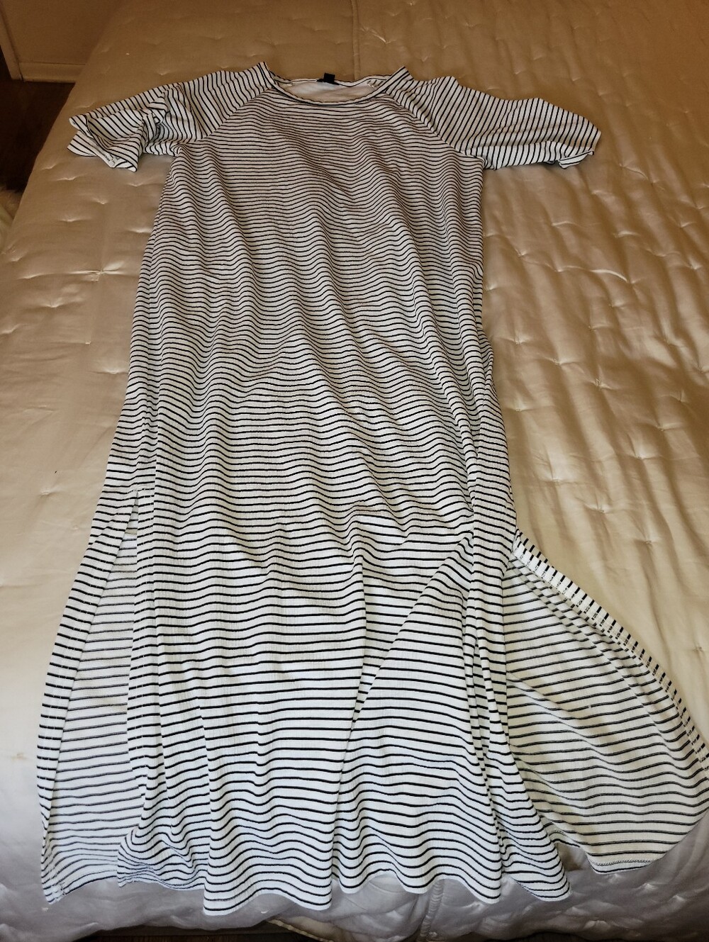Ann Taylor ,Striped Short-Sleeve Maxi Dress in White and Black